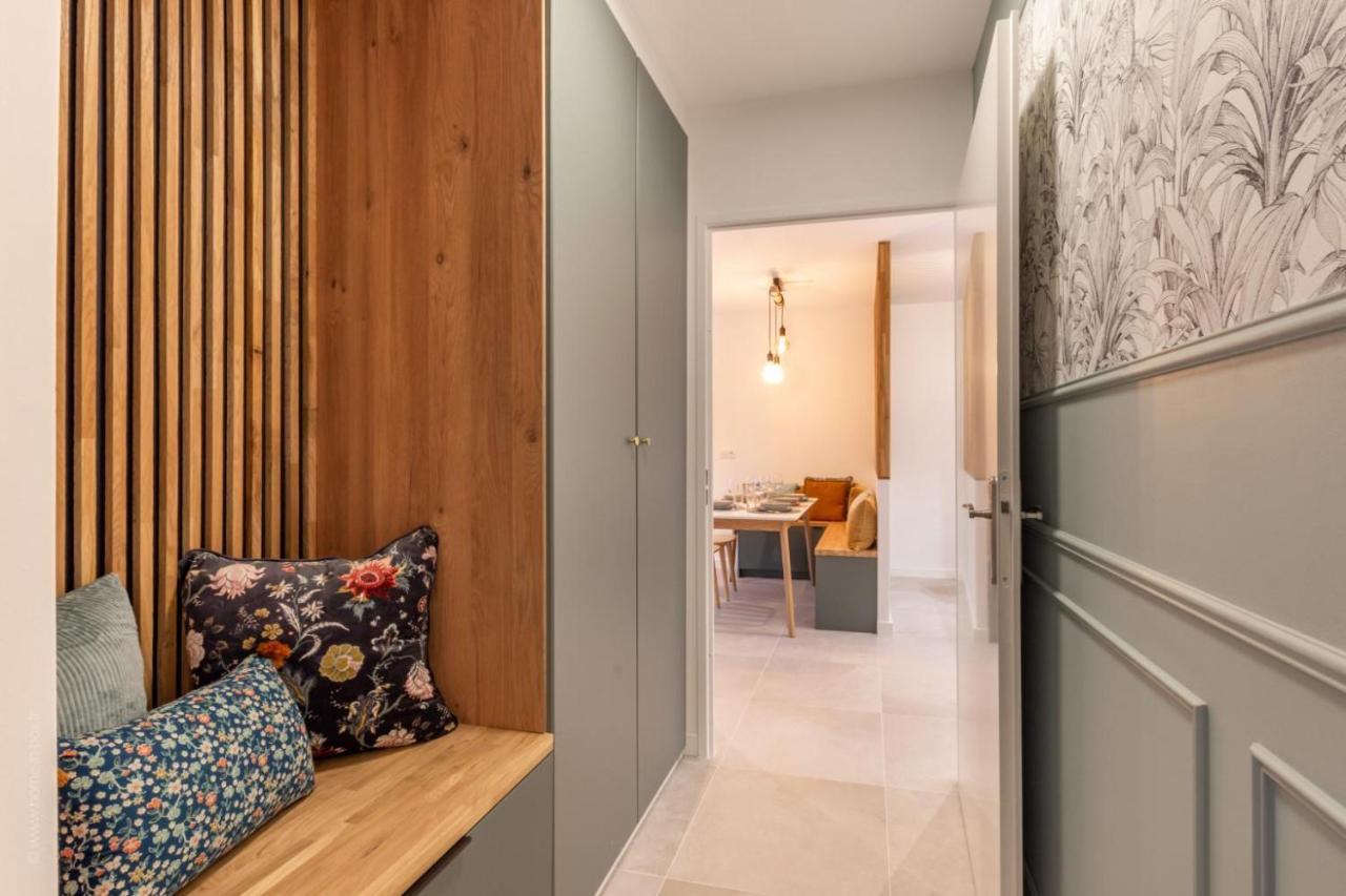 Le Jade By Plaza Serris Exterior foto